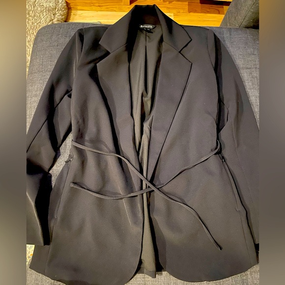 Cinched waist blazer - Picture 1 of 3